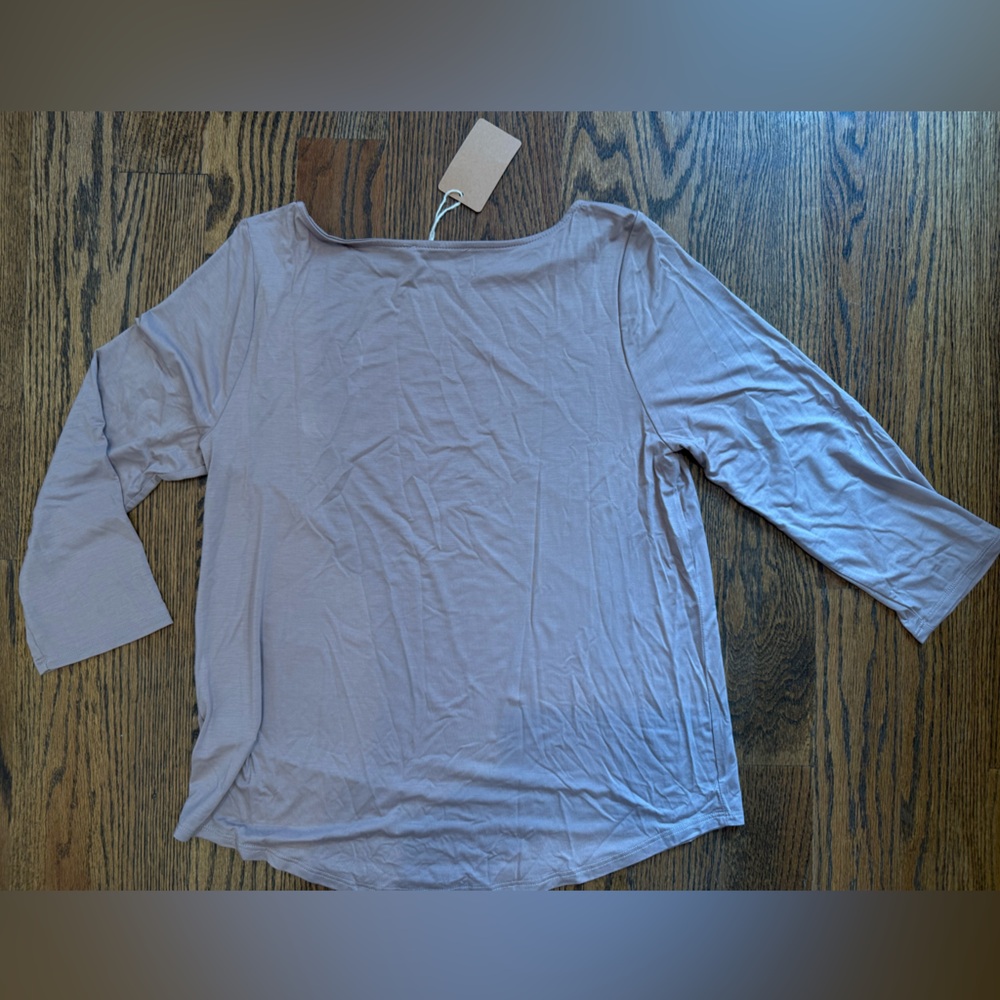 Green Envelope 3/4 length beige top